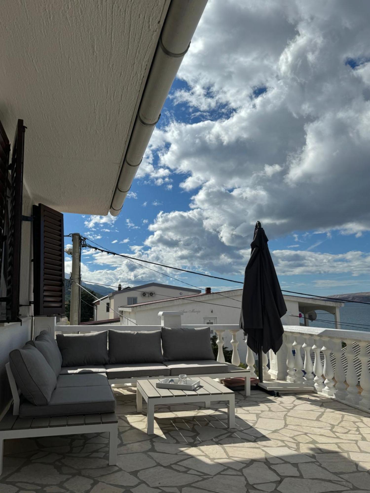 House Petra On The Beach-Sea Cesarica Buitenkant foto